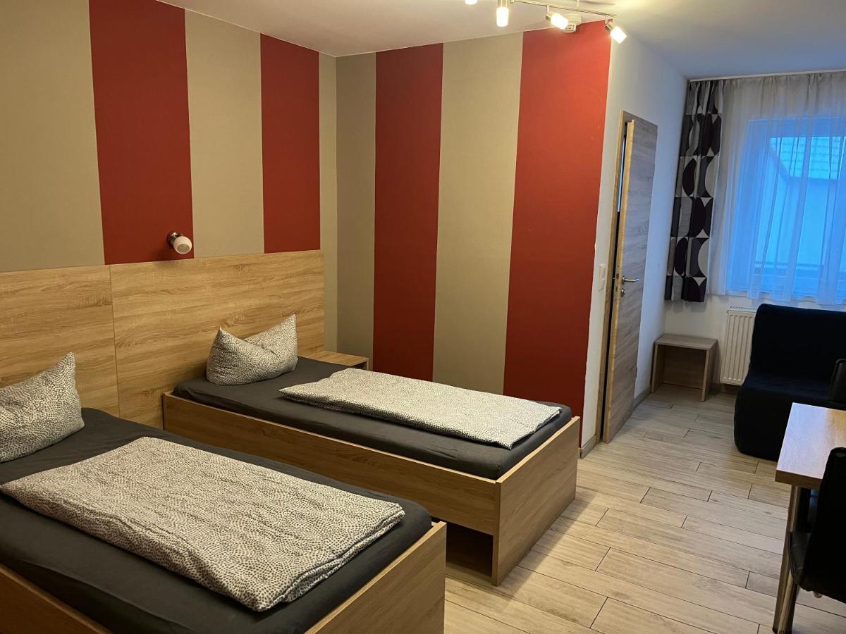 Haus Roseneck-Pension Am Stadtrand Borchen Luaran gambar